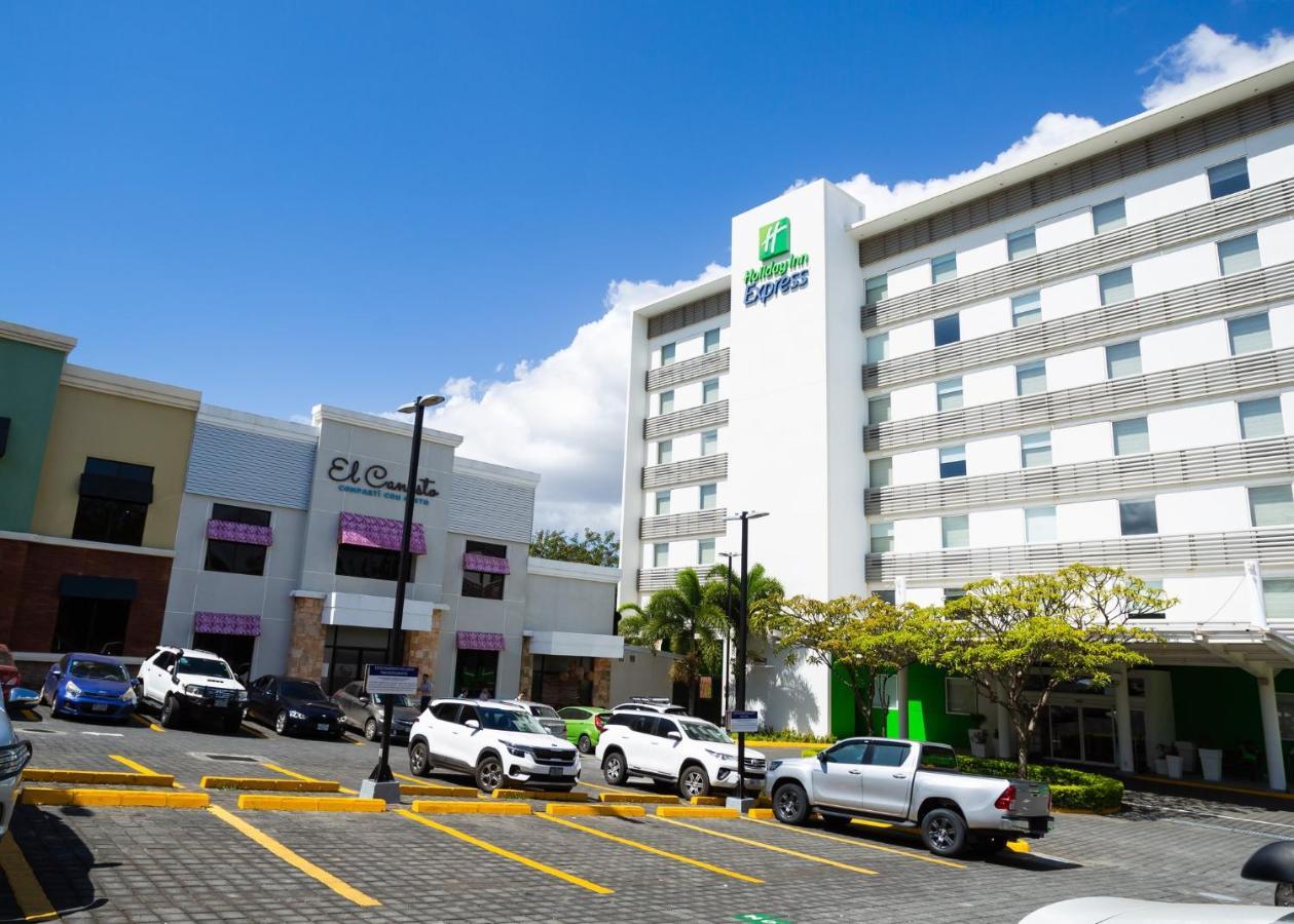 Holiday Inn Express Managua By Ihg Bagian luar foto