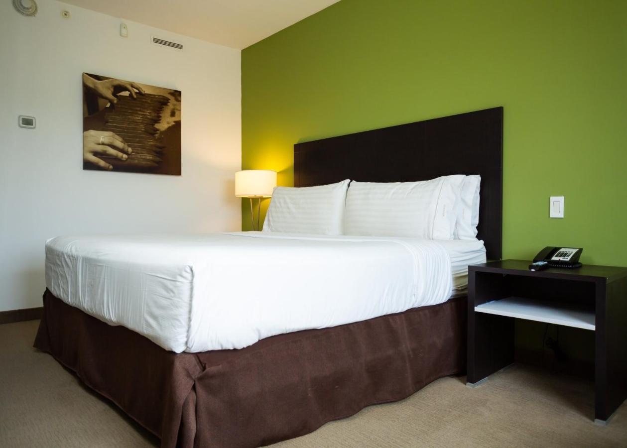 Holiday Inn Express Managua By Ihg Bagian luar foto