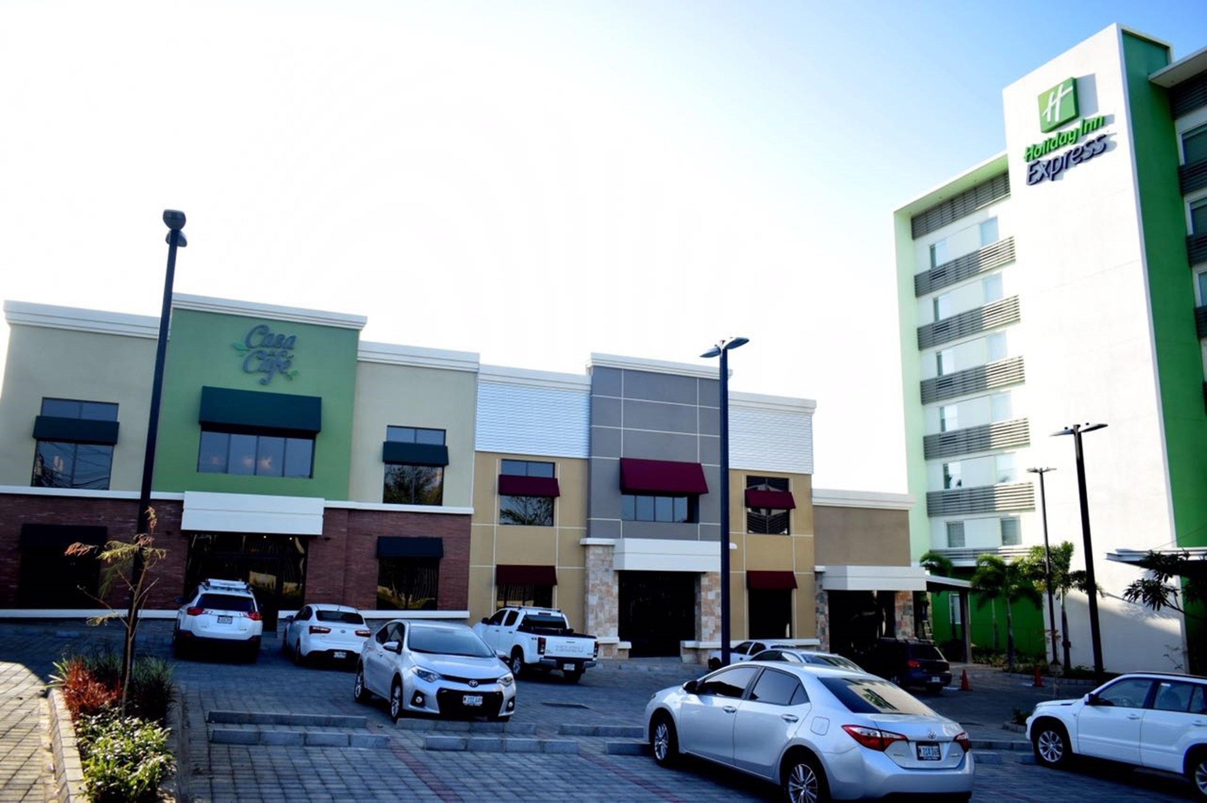 Holiday Inn Express Managua By Ihg Bagian luar foto