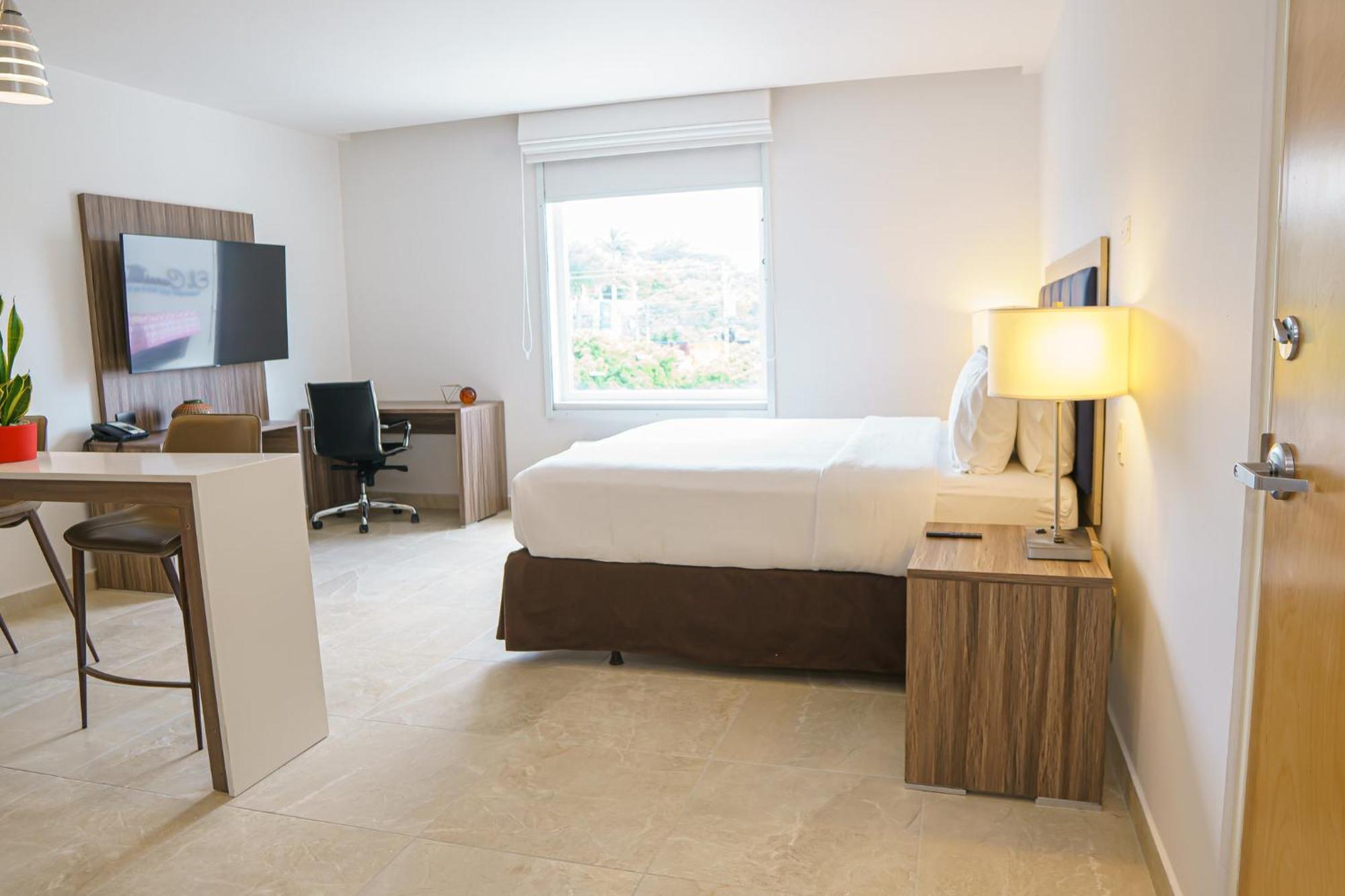Holiday Inn Express Managua By Ihg Bagian luar foto