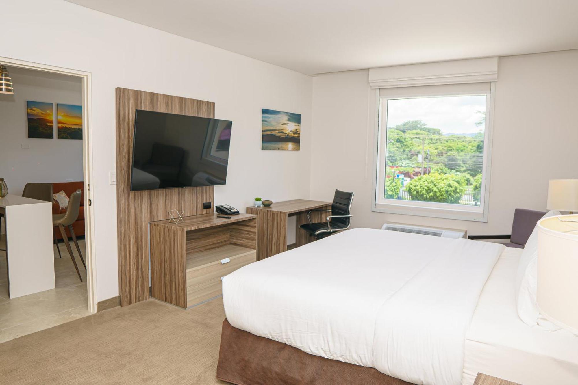 Holiday Inn Express Managua By Ihg Bagian luar foto