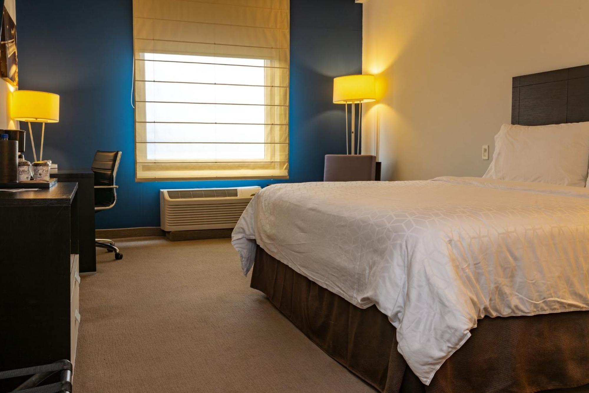 Holiday Inn Express Managua By Ihg Bagian luar foto