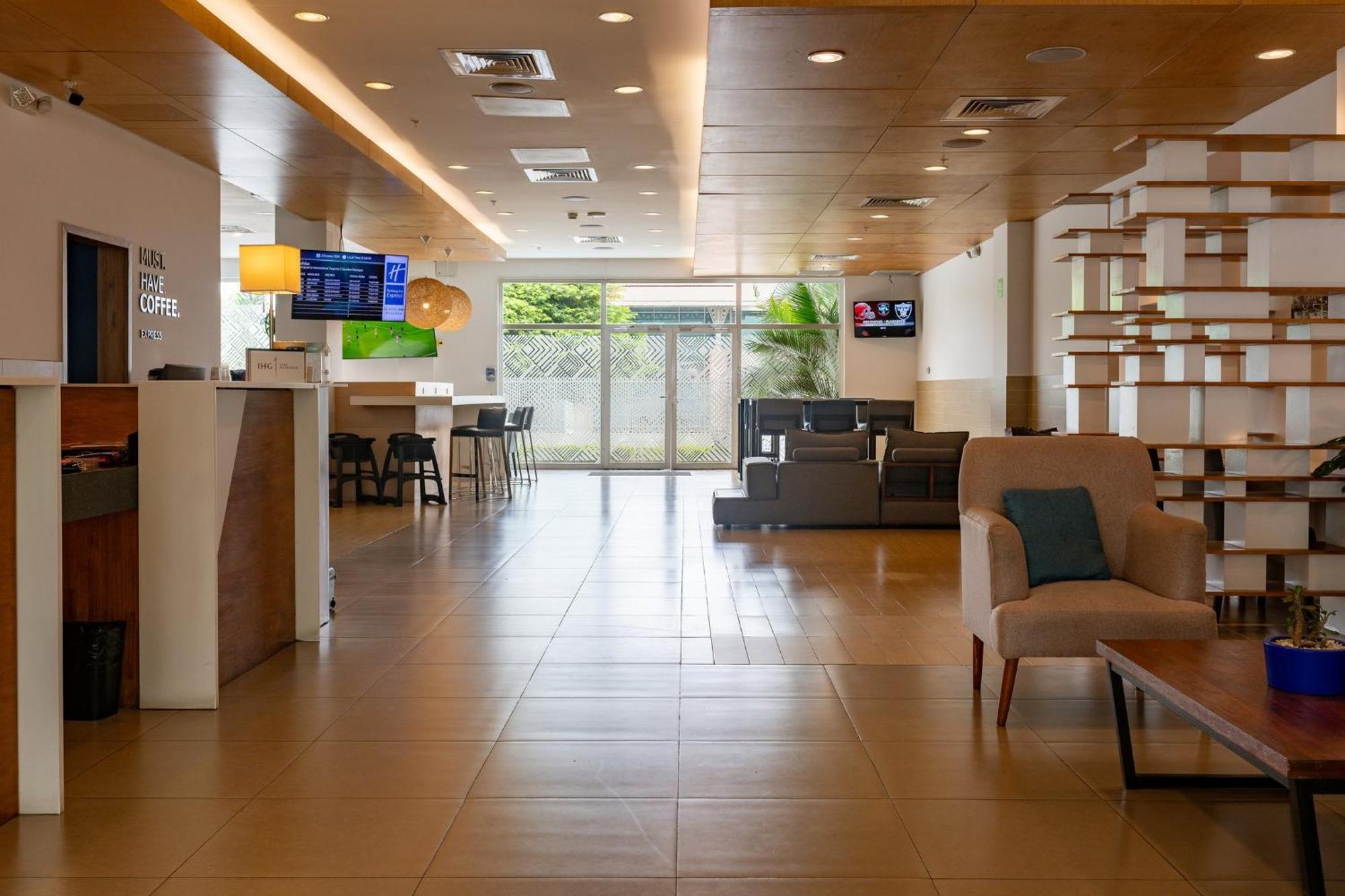 Holiday Inn Express Managua By Ihg Bagian luar foto