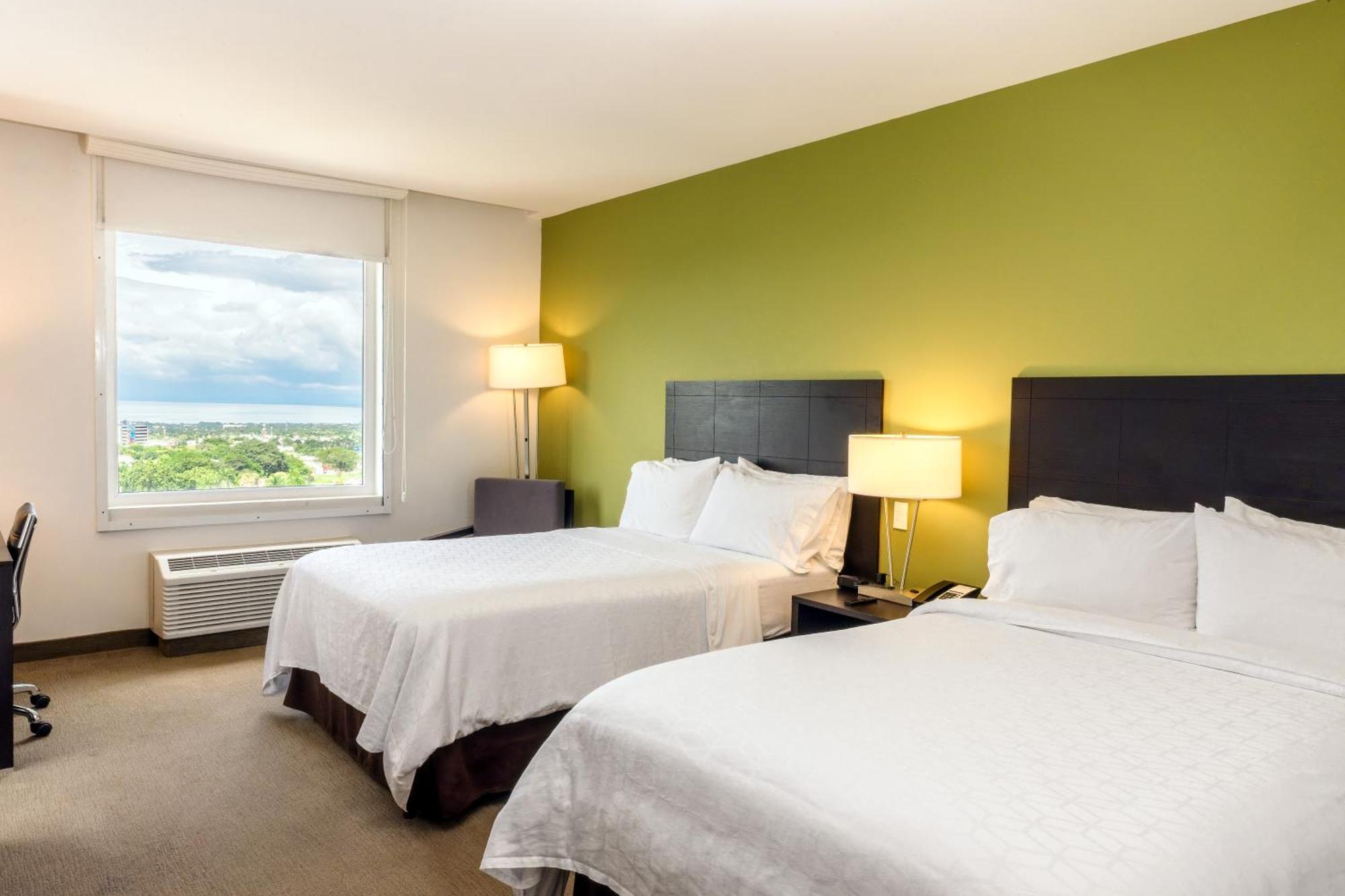 Holiday Inn Express Managua By Ihg Bagian luar foto